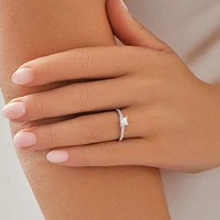 Bague de fiançailles en or blanc 14 K avec diamants totalisant 0,78 ct