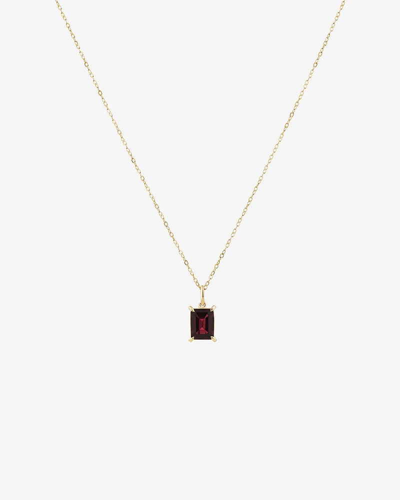 Garnet Pendant in 10kt Yellow Gold