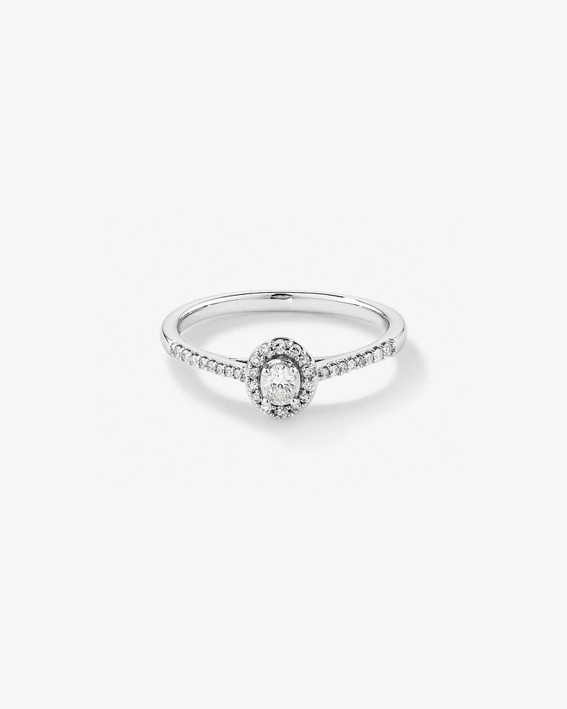 Bague de fiançailles en or blanc 10 K avec diamants totalisant 0,20 ct