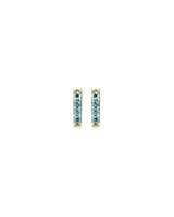 Boucles d'oreilles clou en or jaune 10 carats avec topazes bleu de Londres en coupe barre