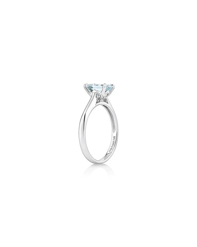 Ring with Aquamarine in 10kt White Gold