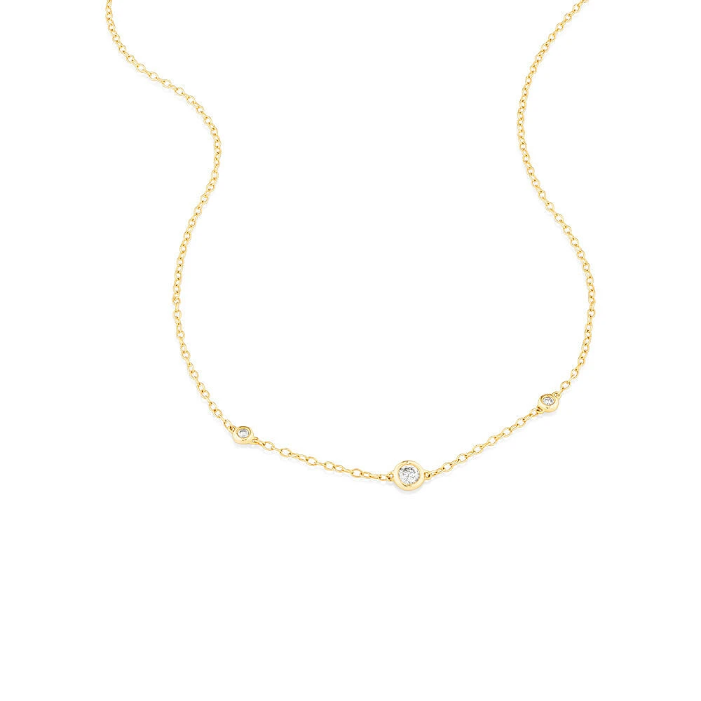 Necklace with 0.10 Carat TW of Diamonds in 10kt Yellow Gold