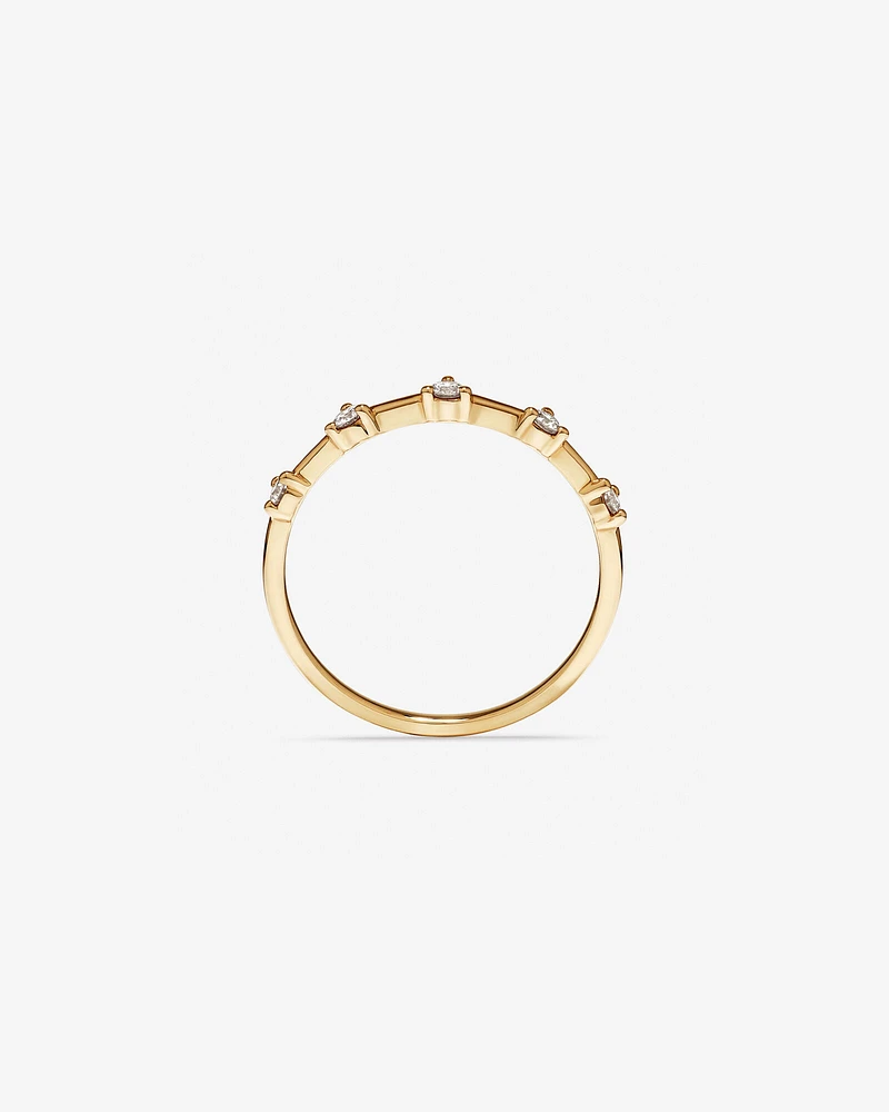 Diamond Studded Ring in 10kt Yellow Gold