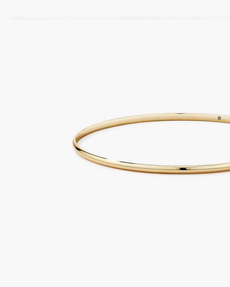 65mm (2.5") 2.5mm Width Solid Oval Bangle in 10kt Yellow Gold