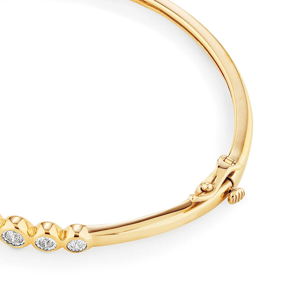 Bangle with 0.50 Carat TW of Diamonds in 10kt Yellow Gold