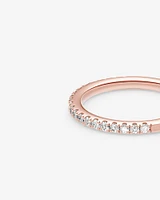 Alliance en or blanc 14 K avec diamants totalisant 0,34 ct