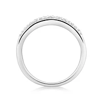 Bague en or blanc 10 K avec rubis et diamants totalisant 0,29 ct