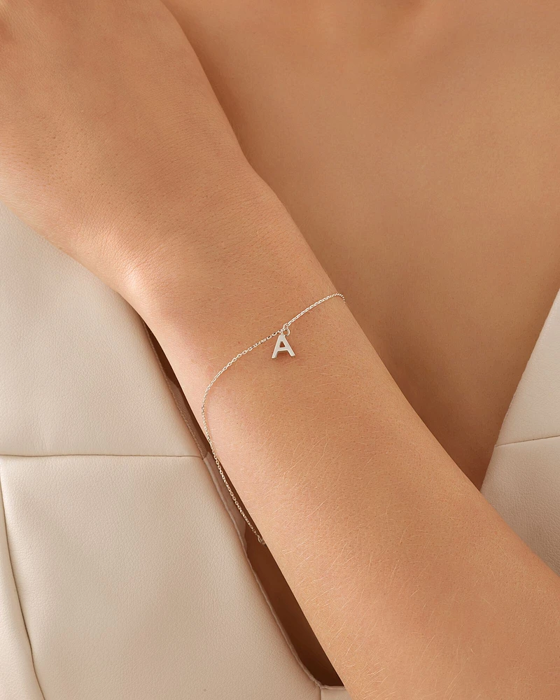Bracelet à initiale « D » en argent