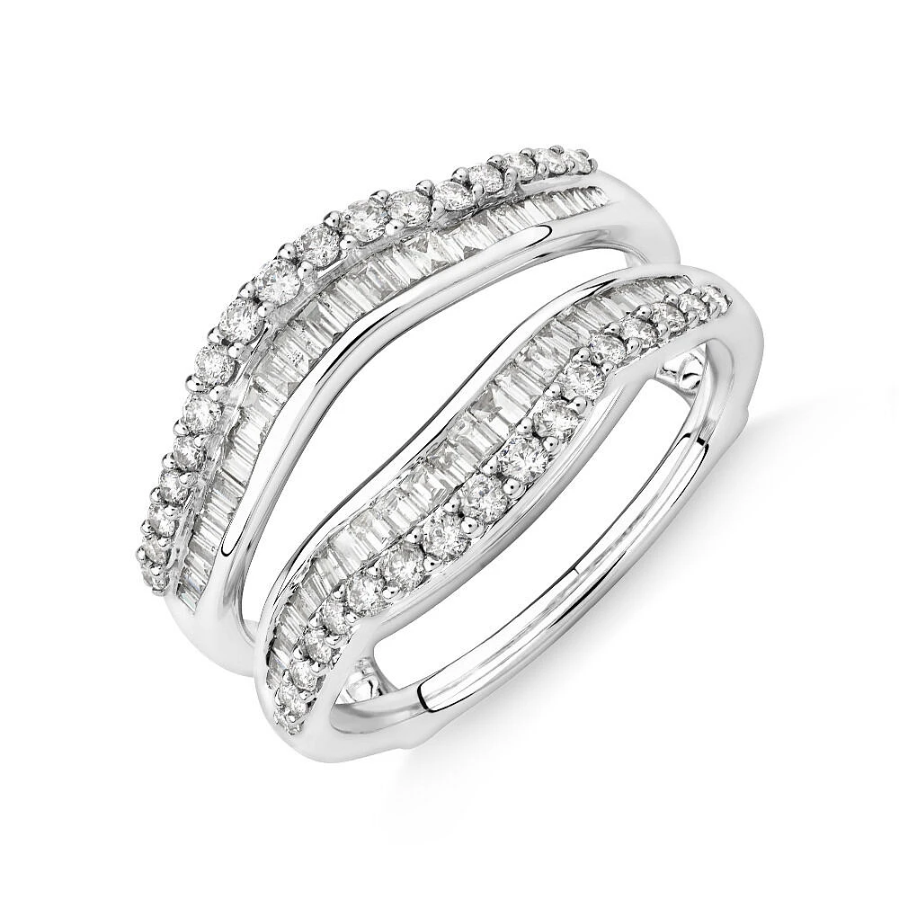 Bague complémentaire en or blanc 14 K avec diamants totalisant 0,75 ct