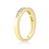 Wedding Ring with 0.50 Carat TW of Diamonds in 18kt Yellow Gold
