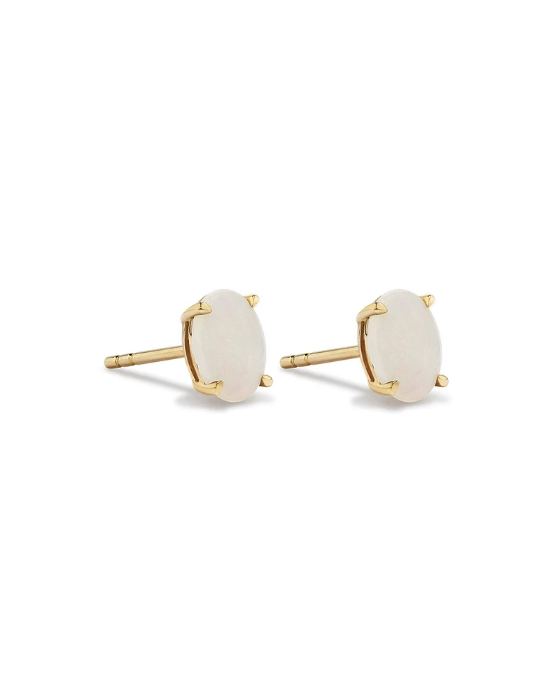 Stud Earrings with Opal in 10kt Yellow Gold