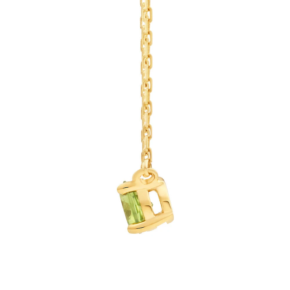 Necklace with Peridot in 10kt Yelllow Gold