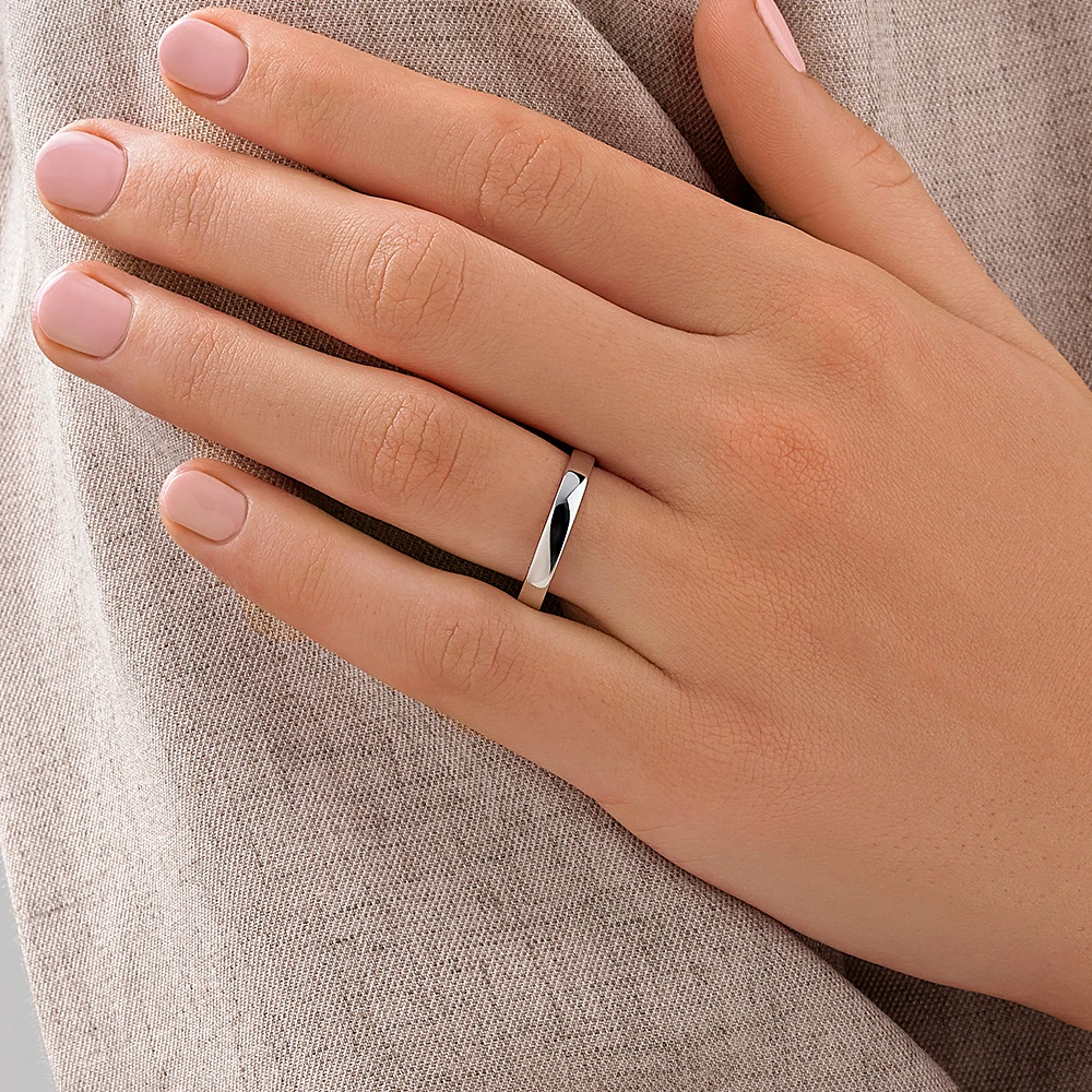 Half Round Wedding Band 10kt Yellow Gold