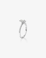 Bague en or blanc 14 K avec diamants totalisant 0,50 ct