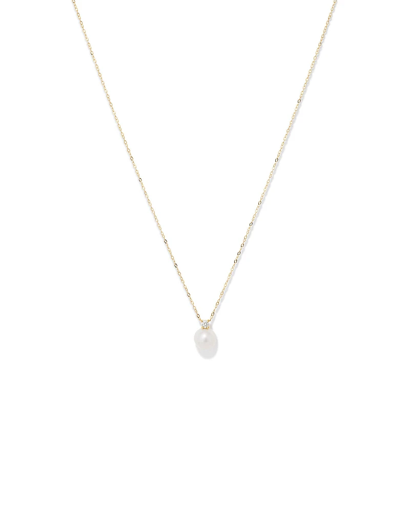 Cultured Freshwater Pearl and Diamond Pendant in 10kt Yellow Gold