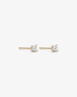 0,25 Carat TW Boucles d'oreilles puces solitaires en diamant en or blanc 18kt