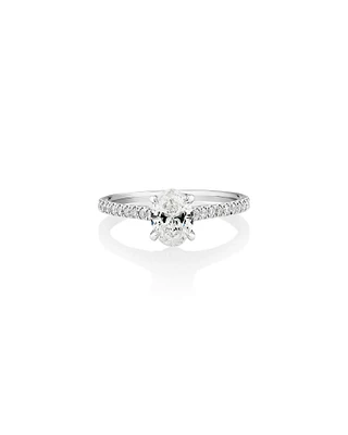 Bague de fiançailles en or blanc 14 K avec solitaire ovale et diamants totalisant 1,12 ct