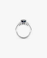 Bague Avec Topaze Bleue De Londres Taille Émeraude Et 0,30 Carat Pt De Diamants Taille Baguette En Or Blanc 14 Ct