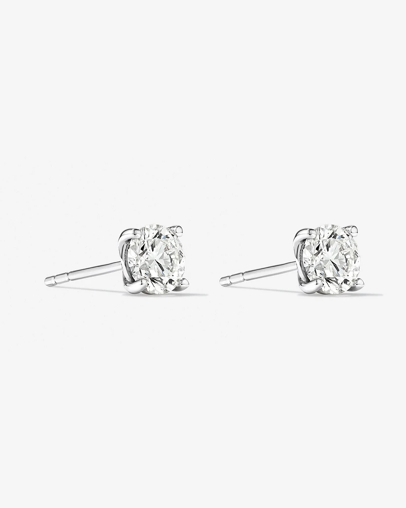 1,00 Carat TW Boucles d'oreilles puces solitaires en diamant parfaites en or blanc 18kt