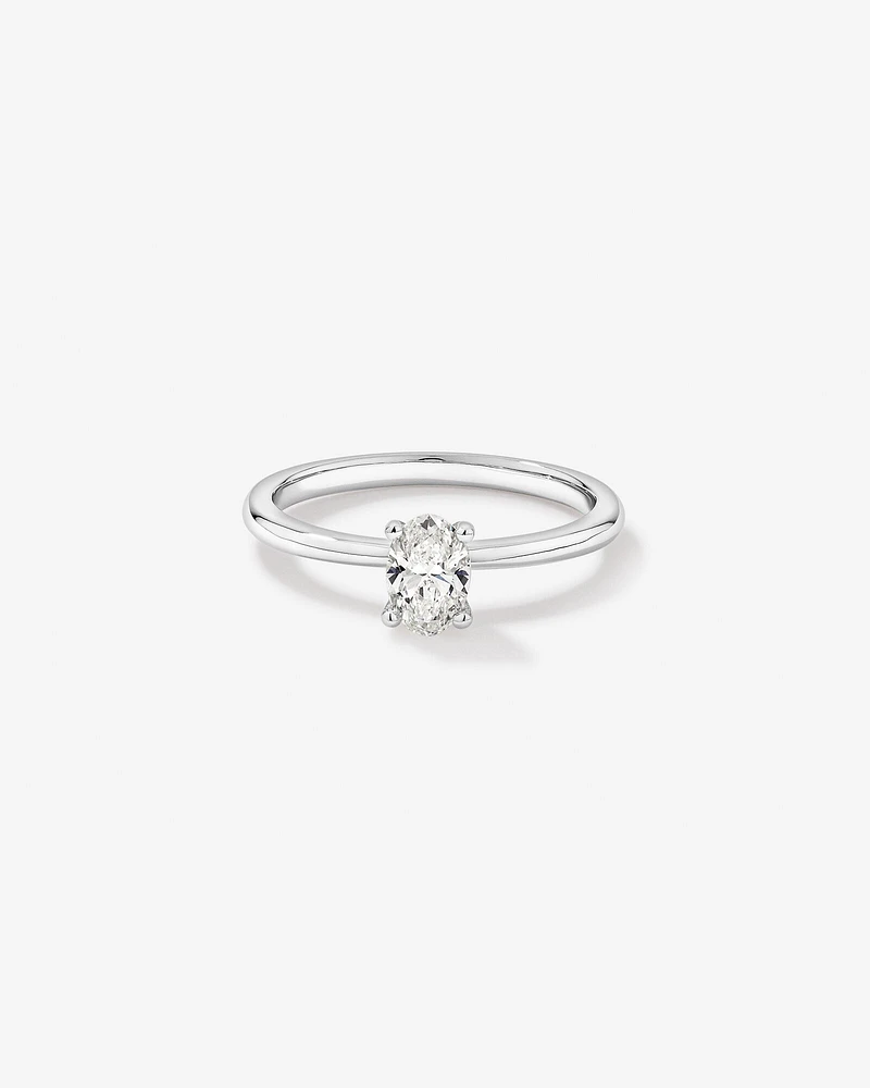 Bague solitaire en diamant canadien ovale 0,50 carat poids total en or blanc 18 kt