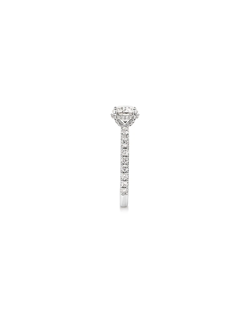 1,40 Carat Poids Total Bague De Fiançailles En Diamant Rond Brillant Avec Pavé Caché Et Halo, En Platine