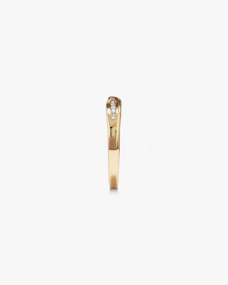 Wedding Ring with Diamonds in 14kt Yellow Gold