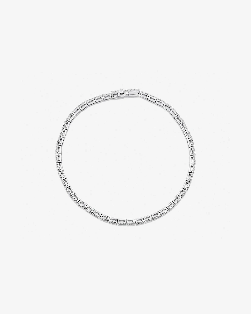 Bracelet de tennis en diamants baguette de 3,37 carats TW en or blanc 14 ct