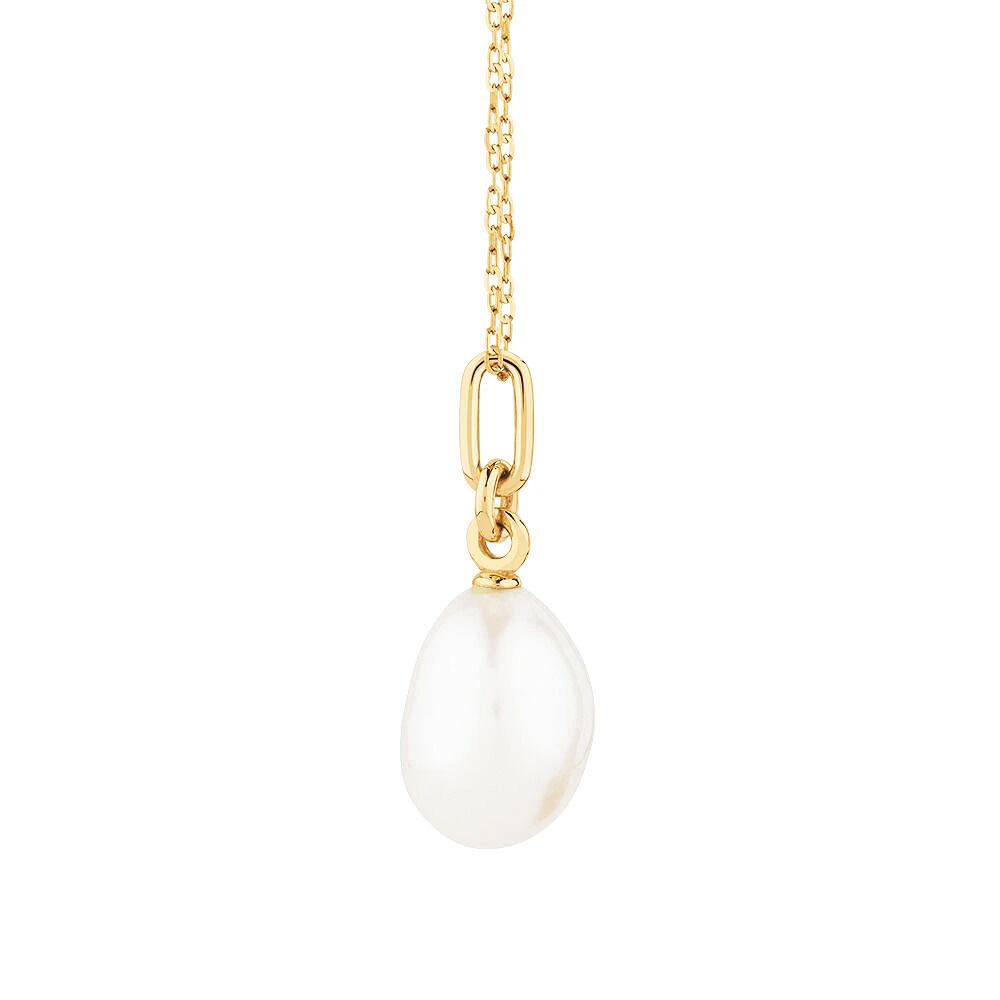 Pendant with Cultured Freshwater Baroque Pearl in 10kt Yellow Gold