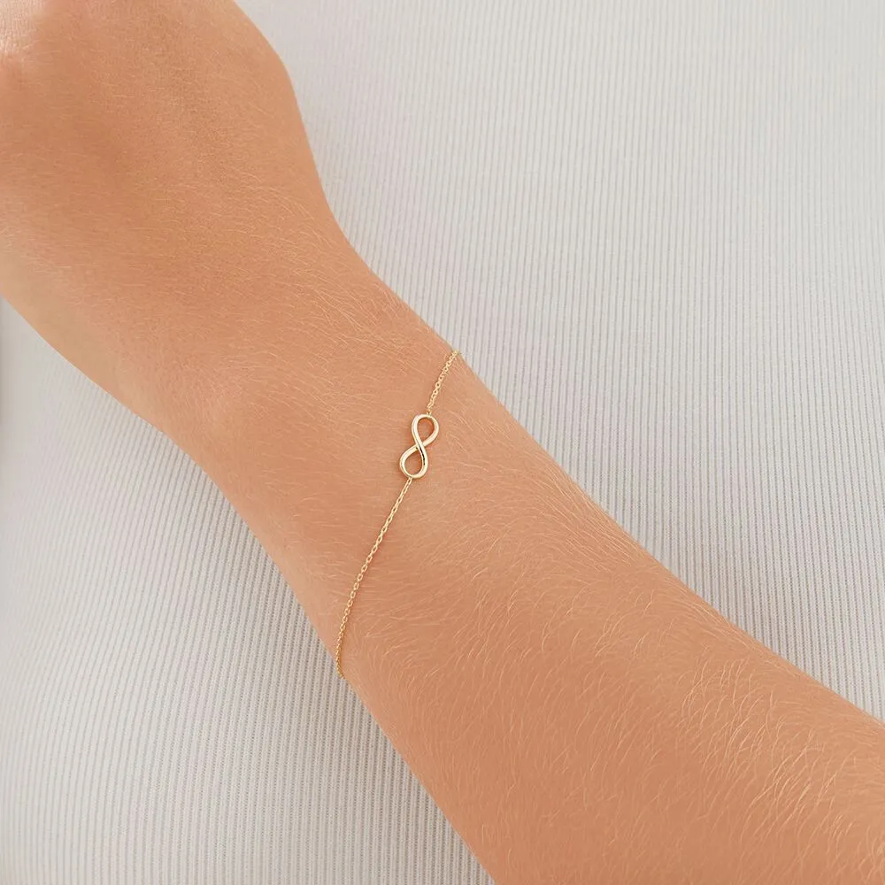 19cm (7.5) Heart Bracelet in 10kt Yellow Gold