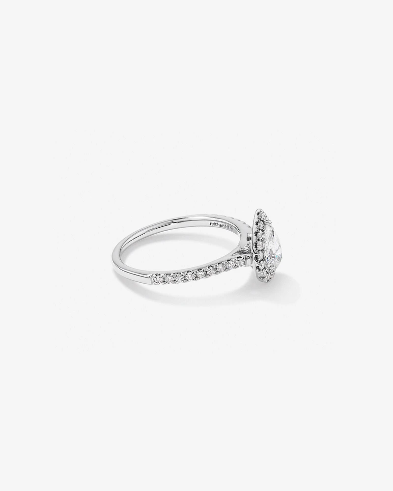 Bague de fiançailles en or blanc 14 K à pierre en forme de poire avec halo de diamants totalisant 0,92 ct