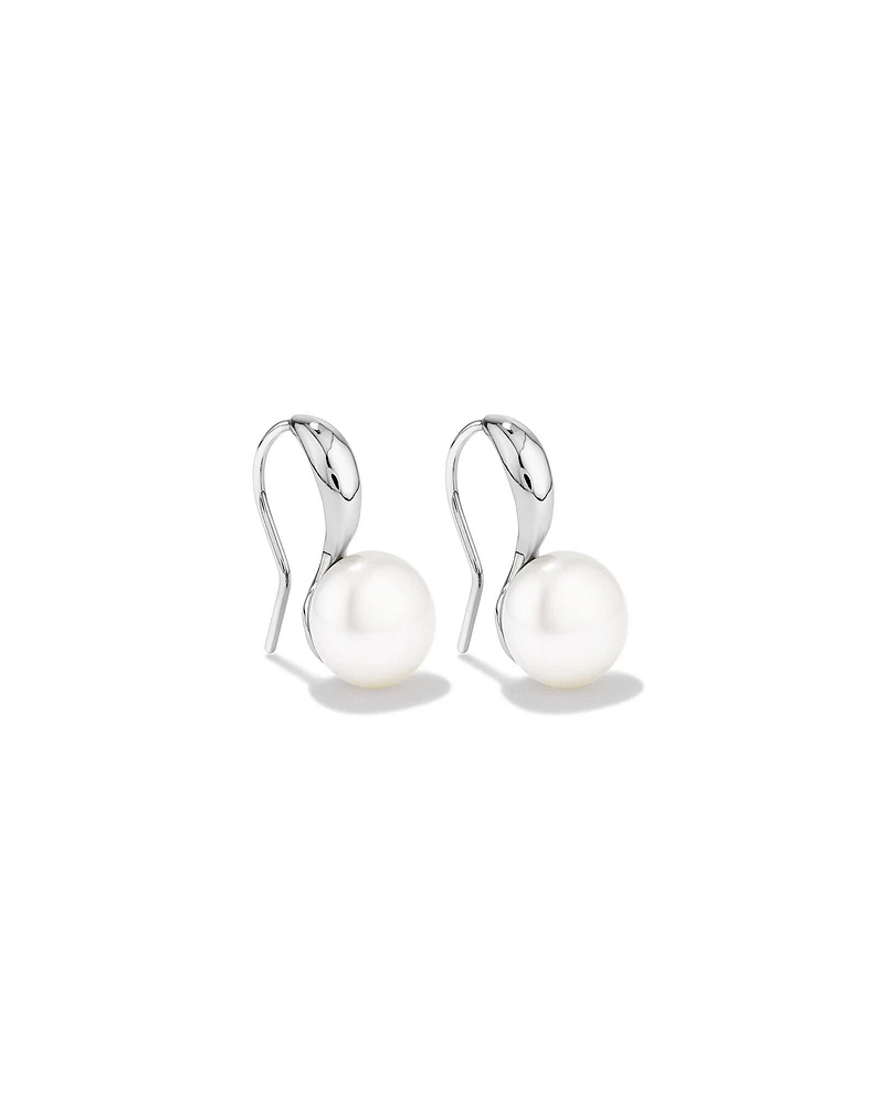 Hook Earrings with Freshwater Pearls in Sterling Silver