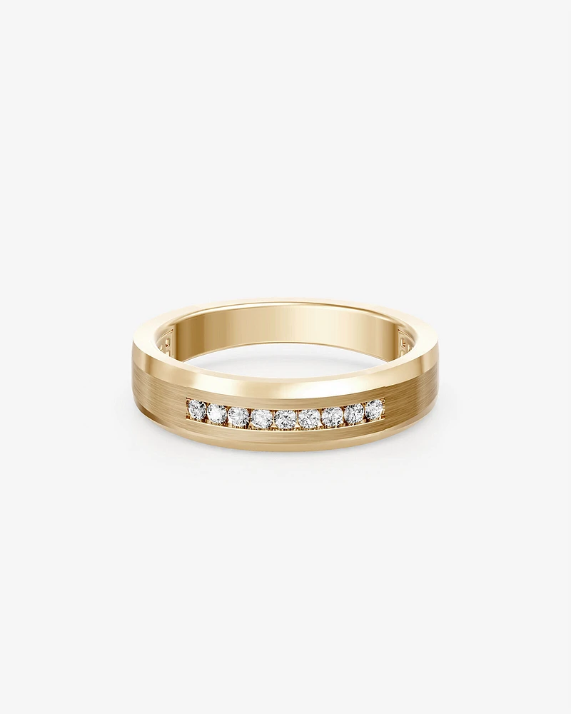 15 Carat TW Round Brilliant Half Bevelled Edge Channel Set Men's Ring in 10kt Yellow Gold