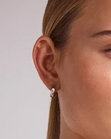 0,20 carat TW boucles d'oreilles créoles avec diamants de laboratoire taille poire en argent sterling