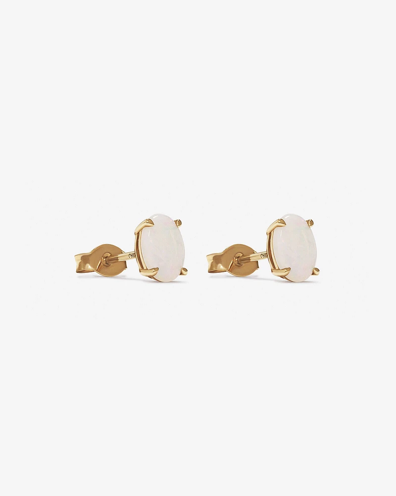 Stud Earrings with Opal in 10kt Yellow Gold