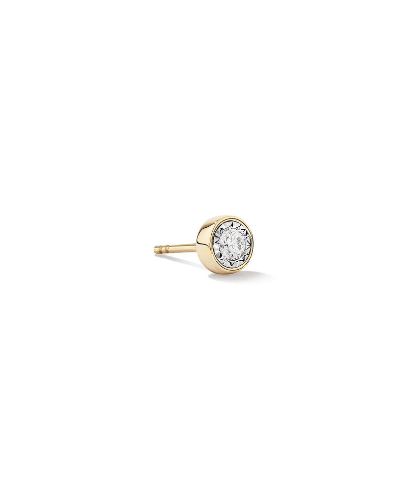 Single Solitaire Stud Earring with 0.10 Carat TW of Diamonds In 10kt Yellow Gold