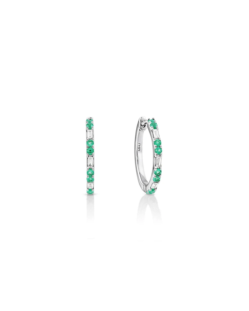 Boucles d'Oreilles Créoles Dot Dash en Émeraude & Diamant avec 0,14 Carat TW en Or Blanc 10kt