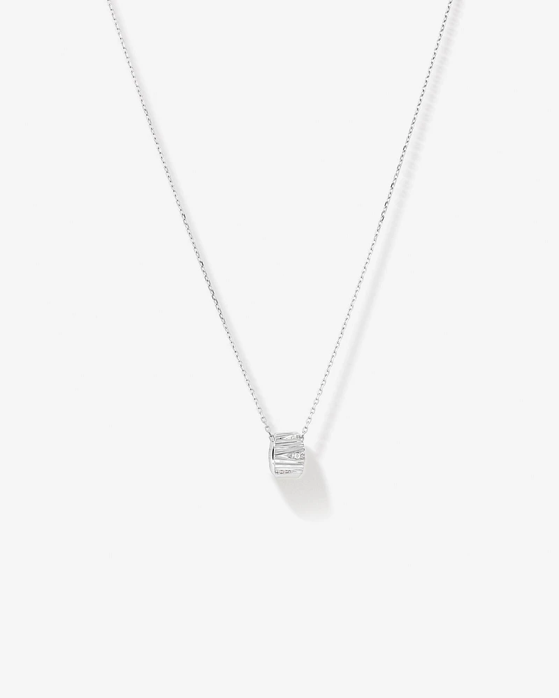 Cubic Zirconia Tapered Chunky Rib Pendant Necklace in Sterling Silver