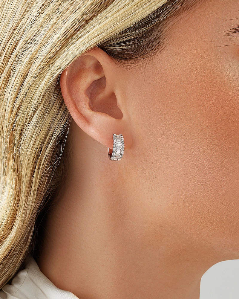 Boucles d'Oreilles Créoles Dot Dash de Diamant de 1,00 Carat TW en Or Blanc 14kt