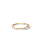 0.20 Carat TW Round Brilliant Graduated Diamond Ring in 10kt Yellow Gold