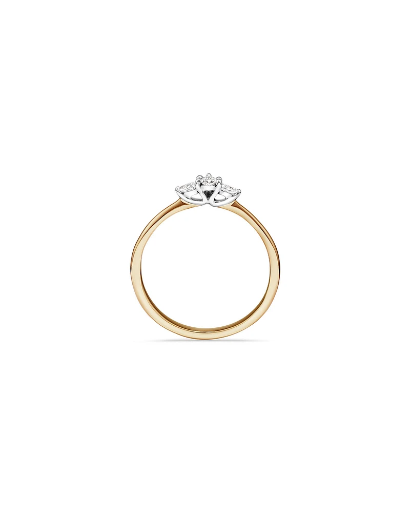 Bague de promesse en or jaune et blanc 10 carats avec trois diamants en forme de poire de 0,15 carat TW