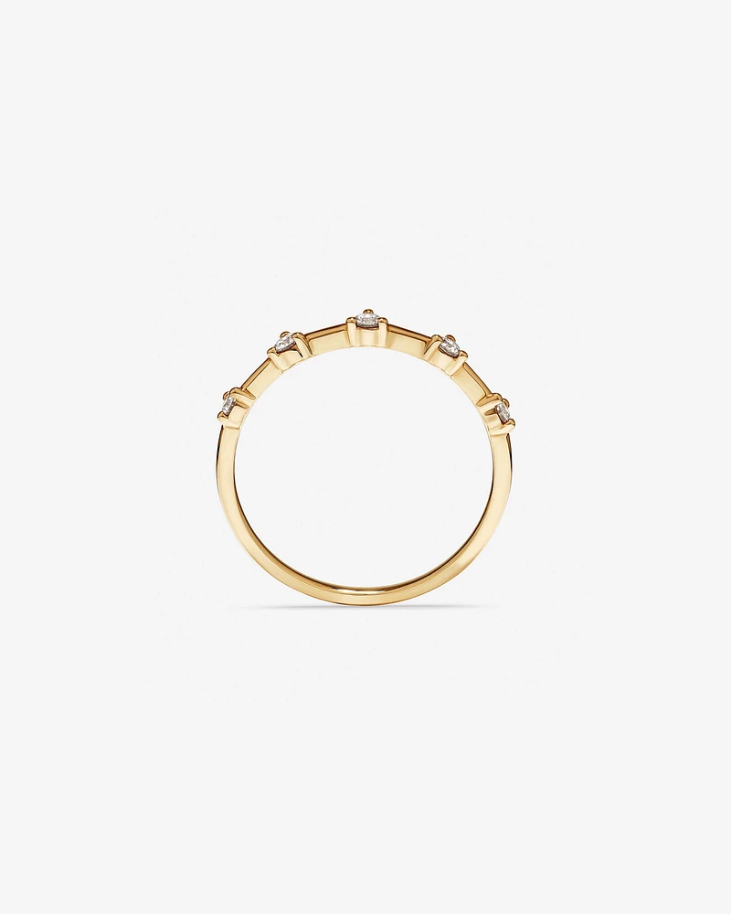 Diamond Studded Ring in 10kt Yellow Gold