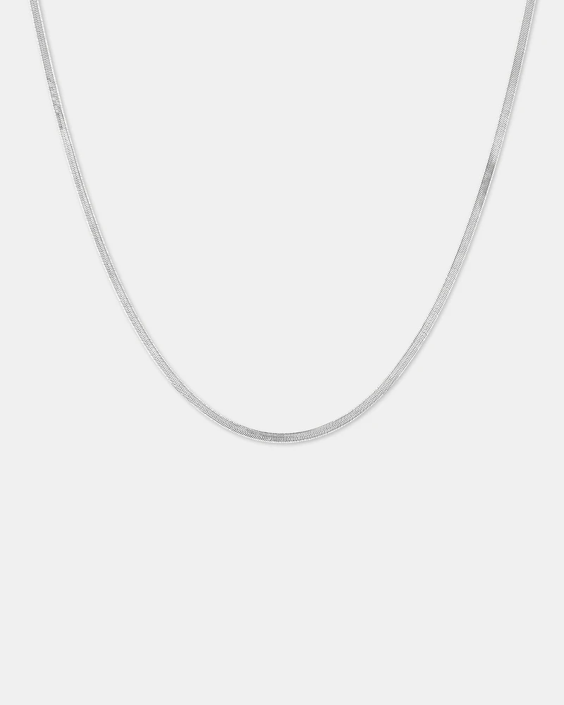 2.3mm Wide Herringbone Snake Chain Necklace in 10kt White Gold