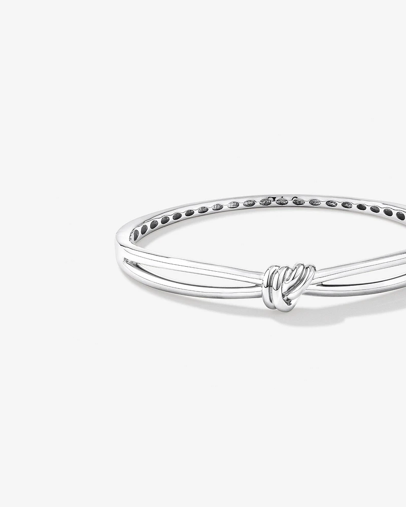 Bracelet ovale à bande fendue avec nœud en argent sterling