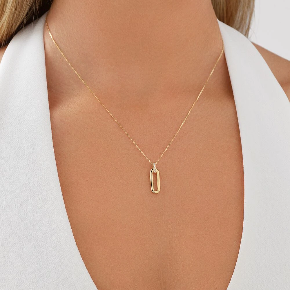 Paperclip Pendant with 0.02 Carat TW of Diamonds in 10kt Yellow Gold