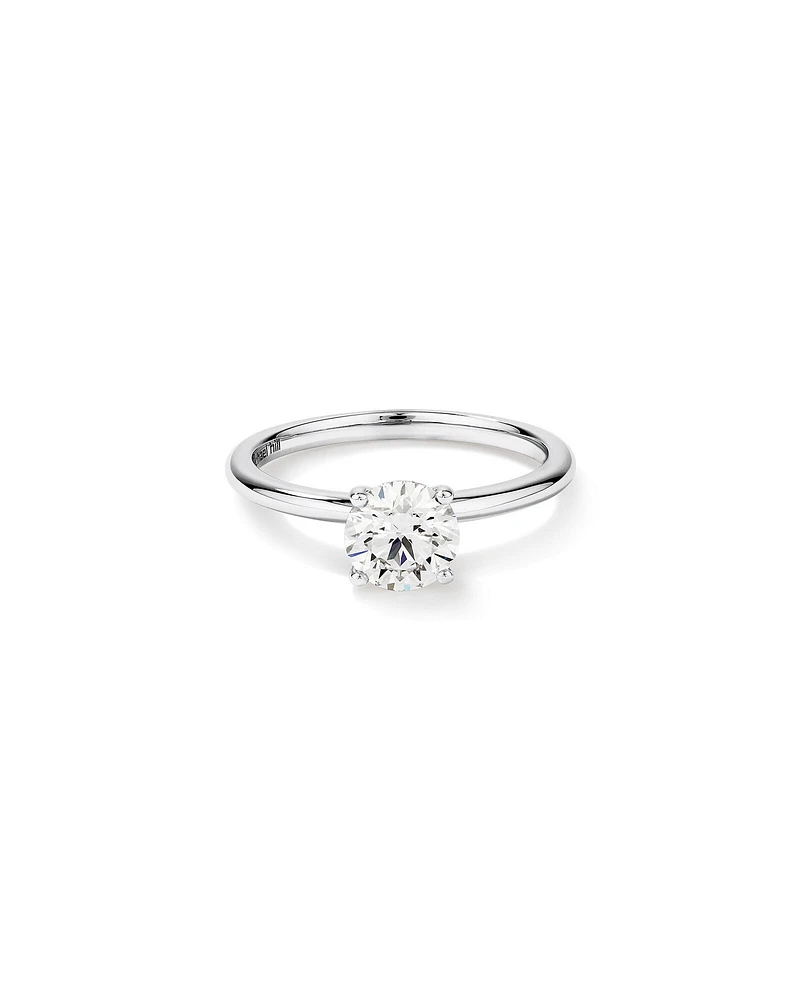 Bague De Fiançailles Solitaire En Diamant De Laboratoire Rond Brillant De 1 Carat Poids Total En Or Blanc 14 Carats