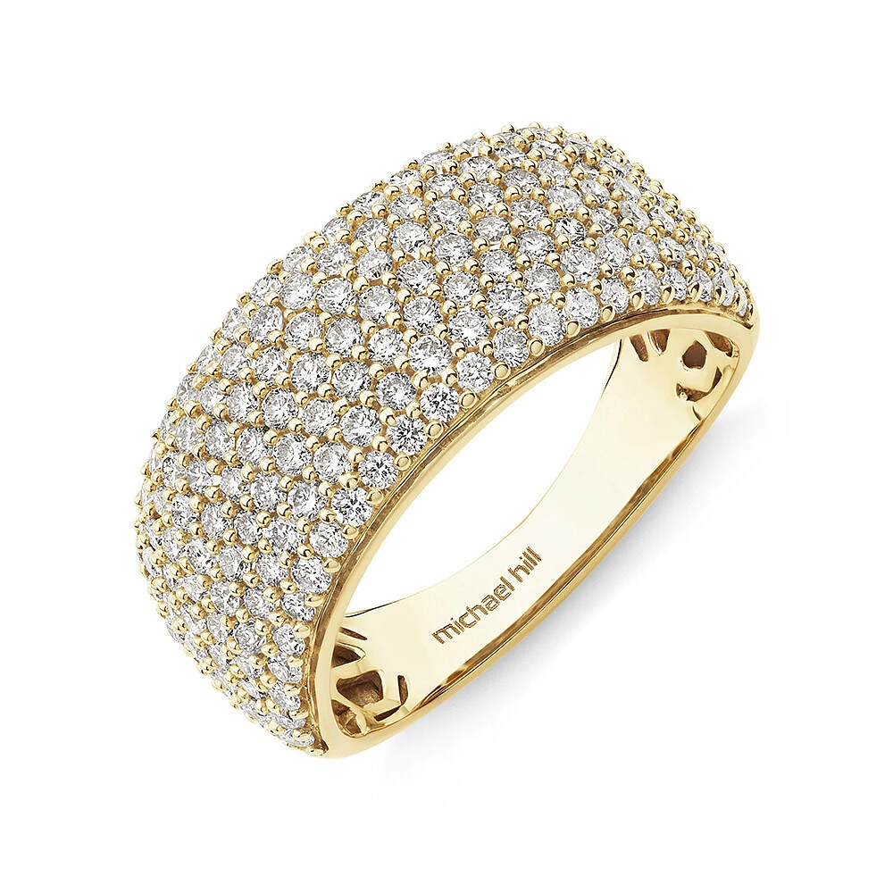 Bague à pavé en or jaune 10 K avec diamants totalisant 1,50 ct