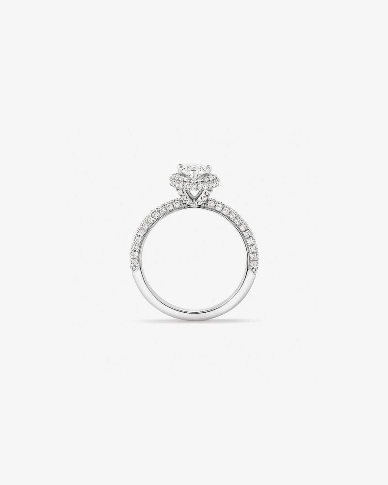 1,30 Carat Poids Total Bague De Fiançailles En Diamant Coupe Poire Avec Pavé Et Halo, En Platine