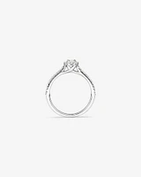 Bague à halo ovale en or blanc 14 K avec diamants totalisant 0,50 ct