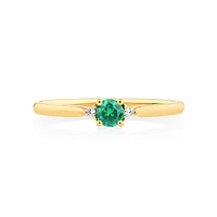 3 Stone Ring with Emerald & Diamonds in 10kt Yellow Gold