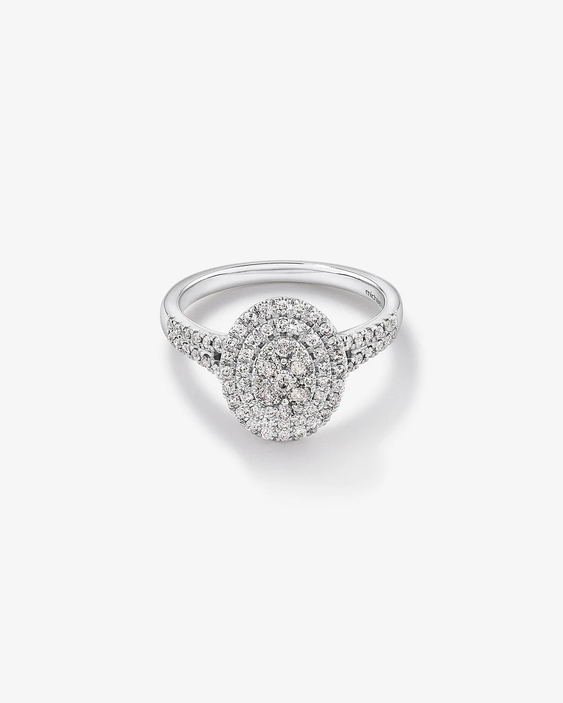 Bague Halo à Grappe Ovale de Diamant de 0,65 Carat TW en Or Blanc 10kt